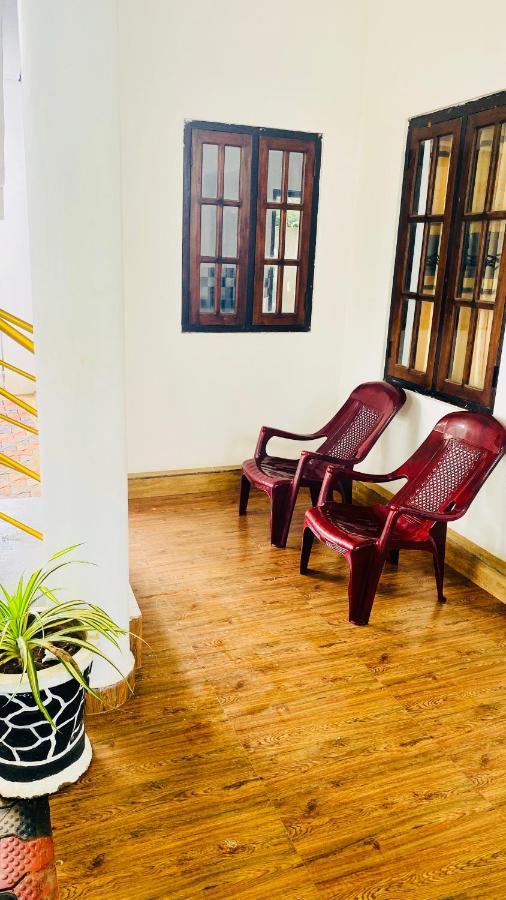 Lali Beach Villa Trikunamalaja Zewnętrze zdjęcie