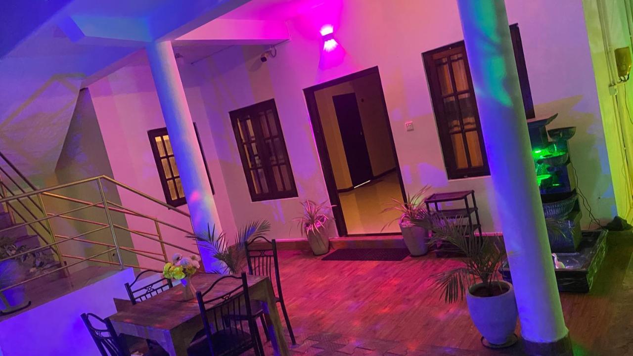 Lali Beach Villa Trikunamalaja Zewnętrze zdjęcie
