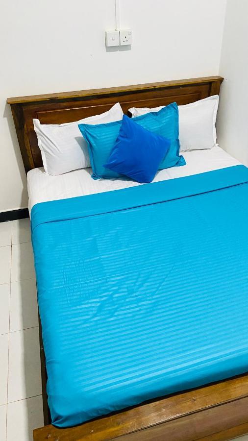 Lali Beach Villa Trikunamalaja Zewnętrze zdjęcie