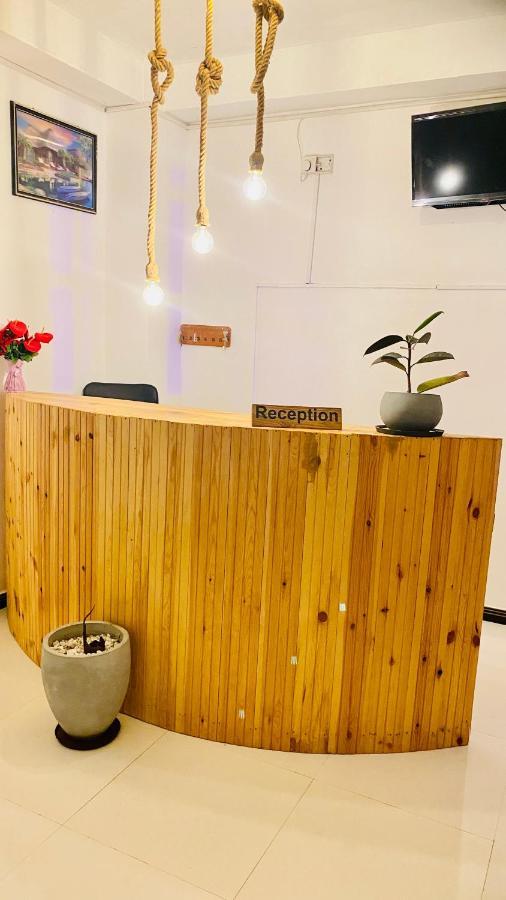 Lali Beach Villa Trikunamalaja Zewnętrze zdjęcie